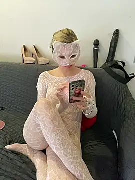 ShahikaShakeel Adlı Modelin Web Kamerası Şovu