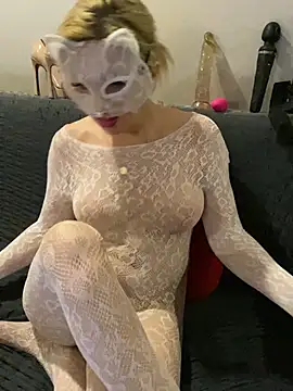 ShahikaShakeel 라이브 XXX 채팅
