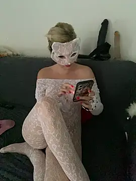 ShahikaShakeel's Live XXX Chat