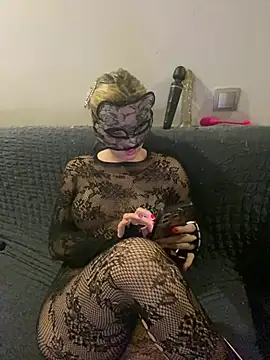 SofiyaShahika's Webcam Show