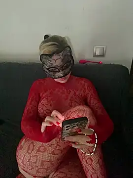 SofiyaShahika Adlı Modelin Canlı XXX Sohbeti