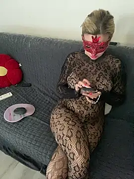 Show de SofiyaShahika na webcam