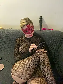 SofiyaShahika Live XXX-Chat
