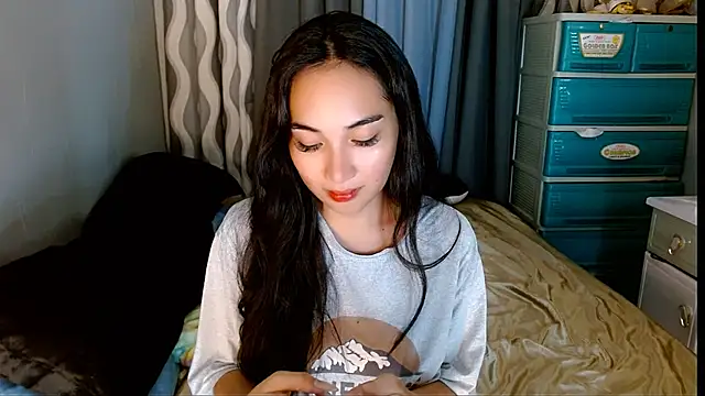 SweetLilly_18 Pertunjukan Webcam