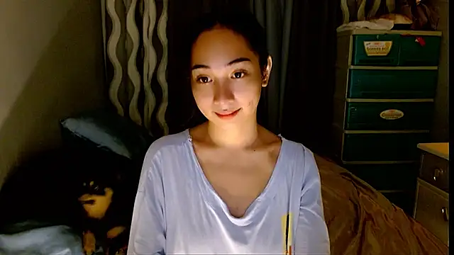 SweetLilly_18 webcam show