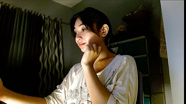 AsiaticRose_06のウェブカメラショー