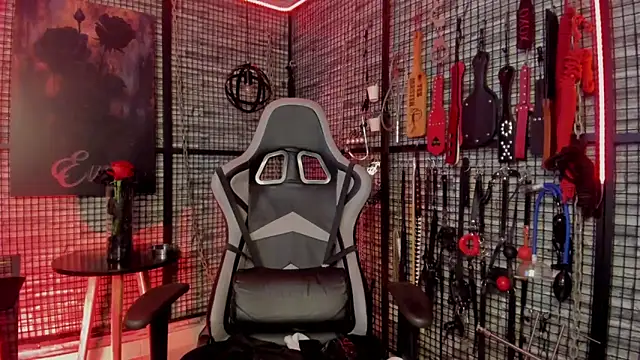 EVA_BDSM's Webcam Show
