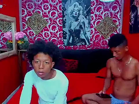 PEINBOYS Show in webcam