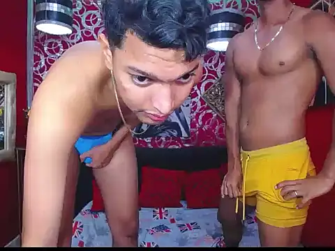 PEINBOYS webcam show