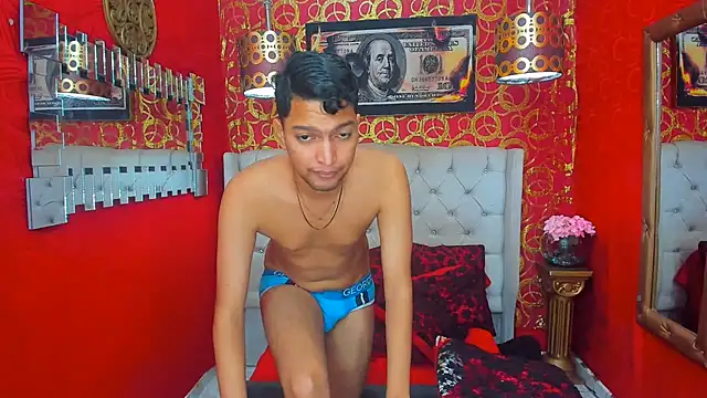 PEINBOYS Adlı Modelin Web Kamerası Şovu