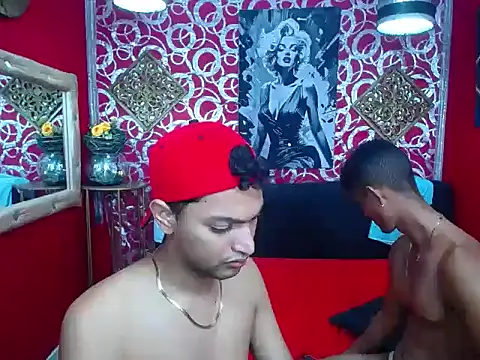 عرض كام PEINBOYS