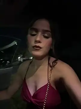 הופעת וובקאם של SophiaXJohn