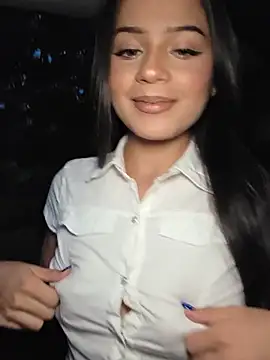 SophiaXJohn Show Webcam