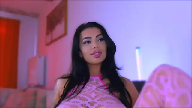 Moonamour live XXX chat