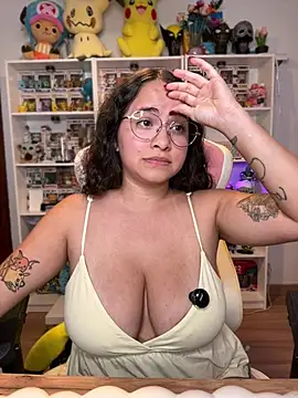Chat +18 de Sweet_sully__ ao vivo