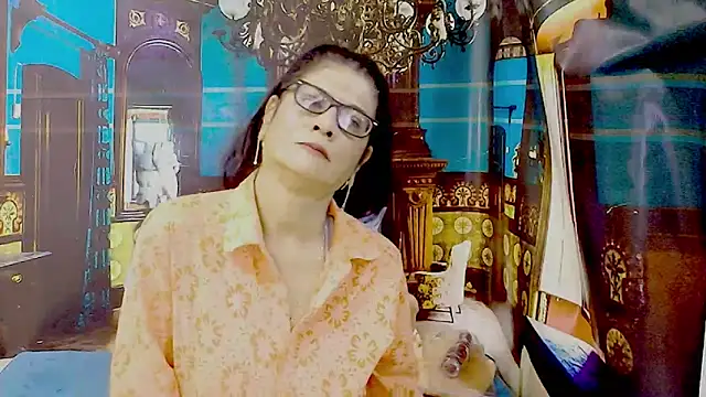 IndianAllure – Naživo XXX chat