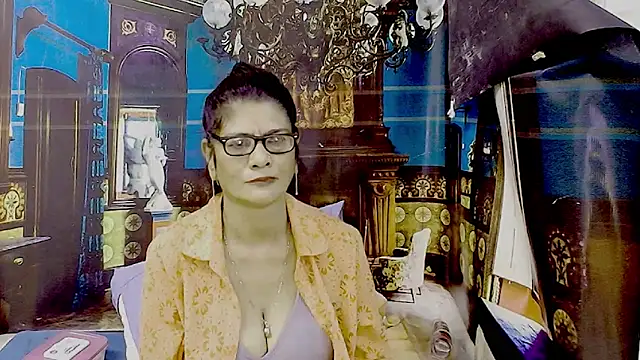 IndianAllure – Naživo XXX chat