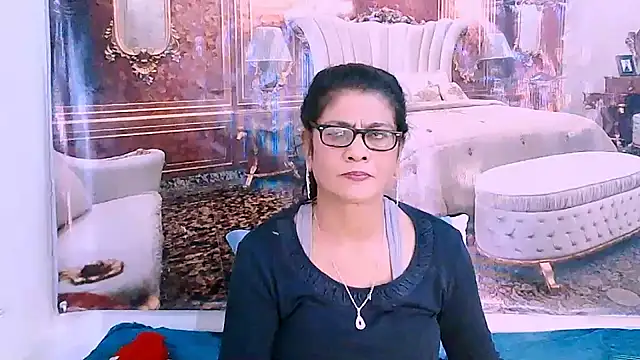 Chatroom XXX en direct de IndianAllure