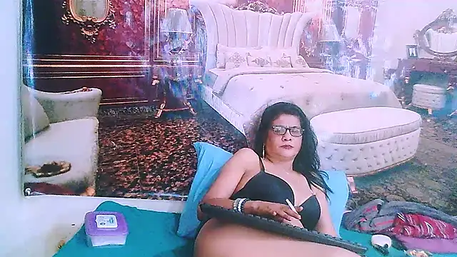 IndianAllure 网络视讯表演