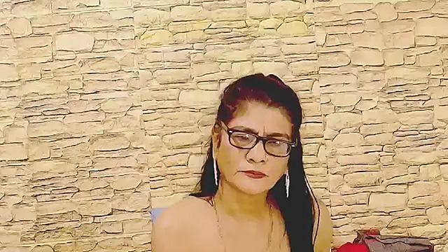 IndianAlluren Live XXX chat