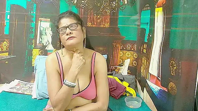 IndianAllure Webcam-Show