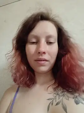 Frost_foxy élő XXX-chatje