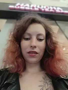 Frost_foxy's Live XXX Chat