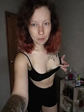 Frost_foxy Show Webcam