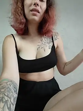 Frost_foxy Adlı Modelin Canlı XXX Sohbeti