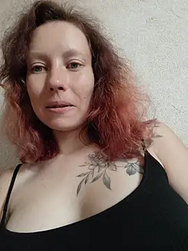 Chatroom XXX en direct de Frost_foxy