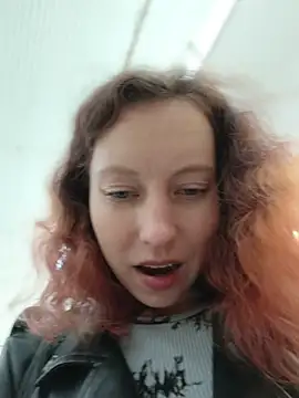 Frost_foxy's Live XXX Chat