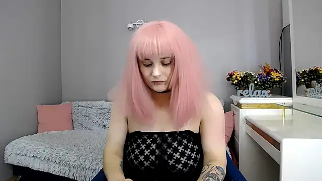 Show modela Estheri na web-kameri