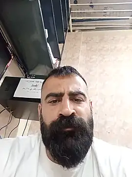 aminem912: διαδικτυακό σόου στην κάμερα