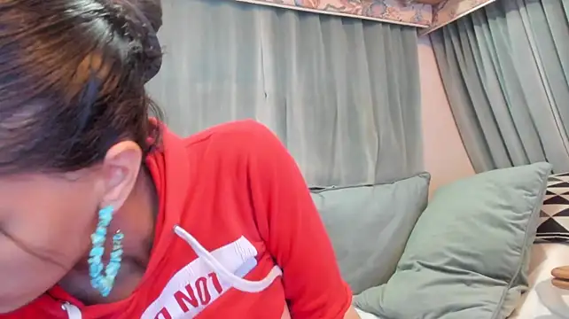 Dirty-Bya's Live XXX Chat