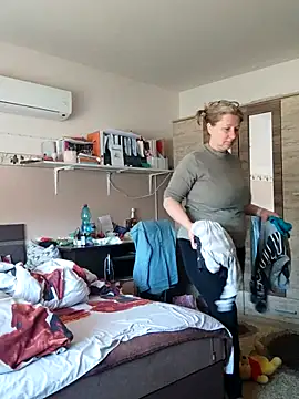 Elza01 Adlı Modelin Canlı XXX Sohbeti