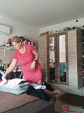 Elza01's Webcam Show