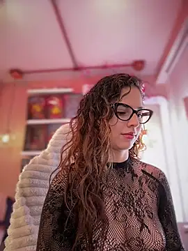 Zoe_Bae Webcam show