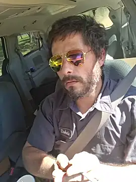 הופעת וובקאם של Sitonmyface2020@xh