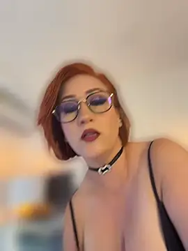 دردشة SexyCaitlynHot الجنسية المباشرة