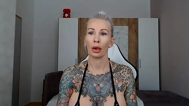 TallyHeart webcam show
