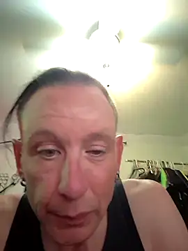 jjdirty6996's Webcam Show