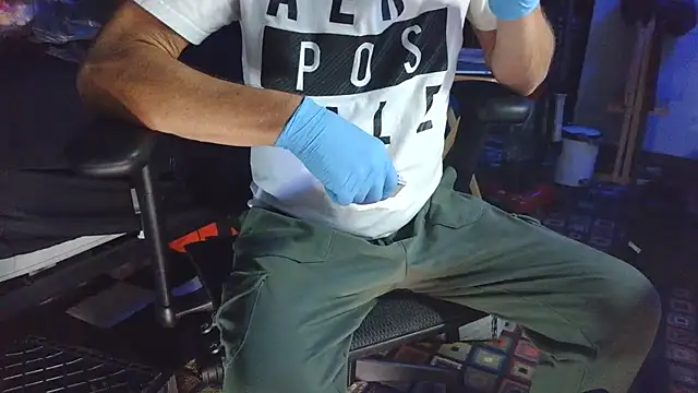 Pokazy przed kamerką – jjdirty6996