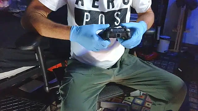 Pokazy przed kamerką – jjdirty6996