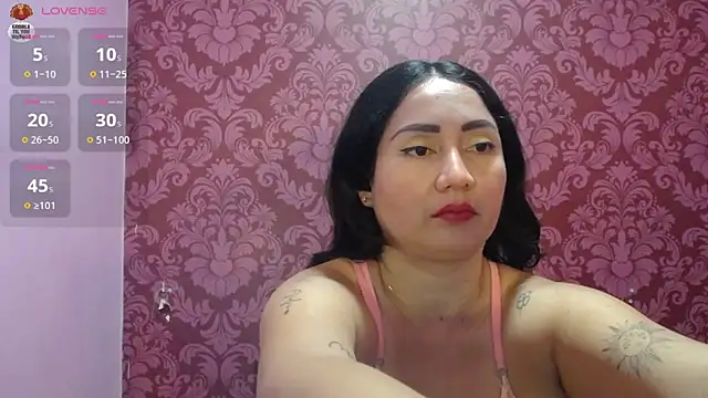 juliana_diaz: онлайн-секс-чат