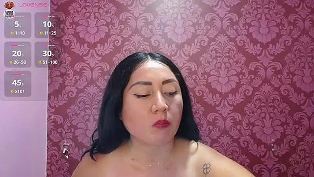 XXX chat uživo modela juliana_diaz