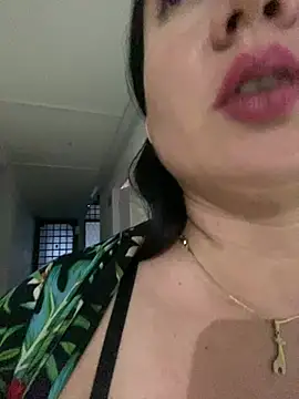 juliana_diaz Chat XXX in diretta
