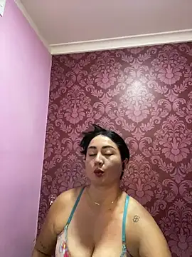 Chat +18 de juliana_diaz ao vivo