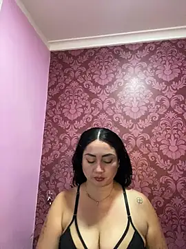 Chat XXX en directo de juliana_diaz