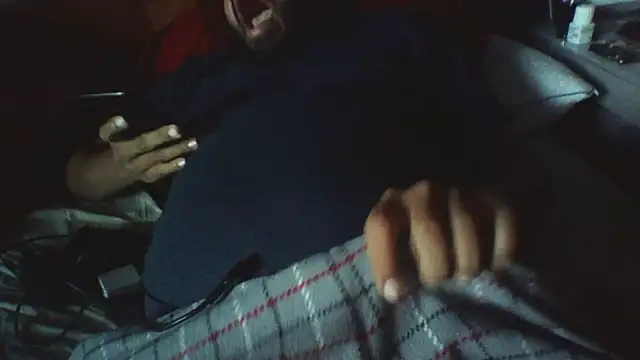 bigdickind92 Webcam Show