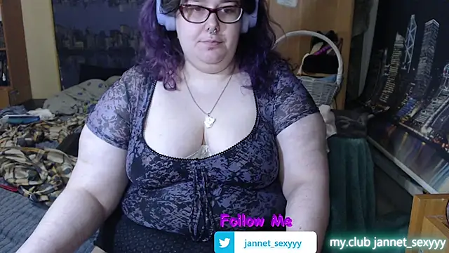JannetPie's Live XXX Chat